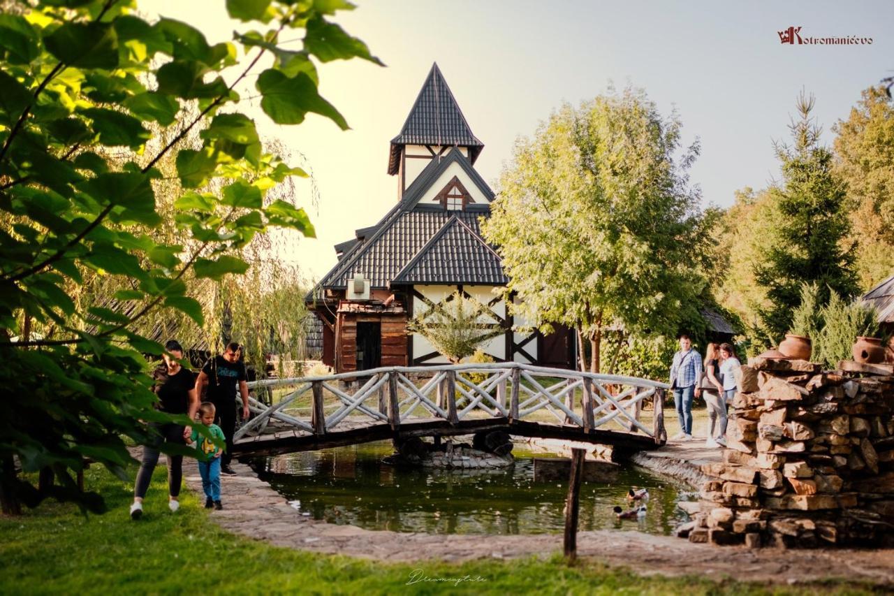 Hotel Kraljevsko Selo Kotromanicevo Doboj Esterno foto